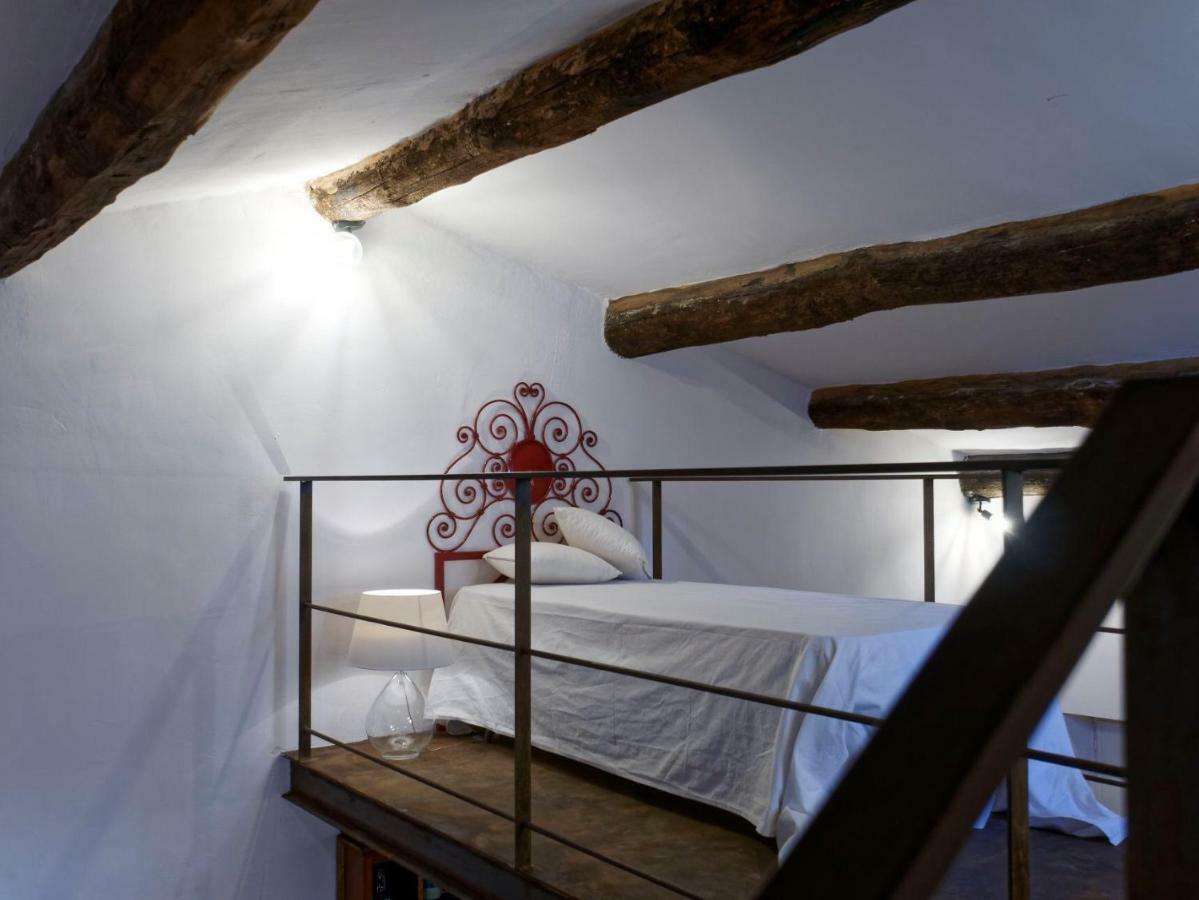 L'Arrocco - La Torre Col Mare Sul Tetto Apartment Tarquinia Luaran gambar