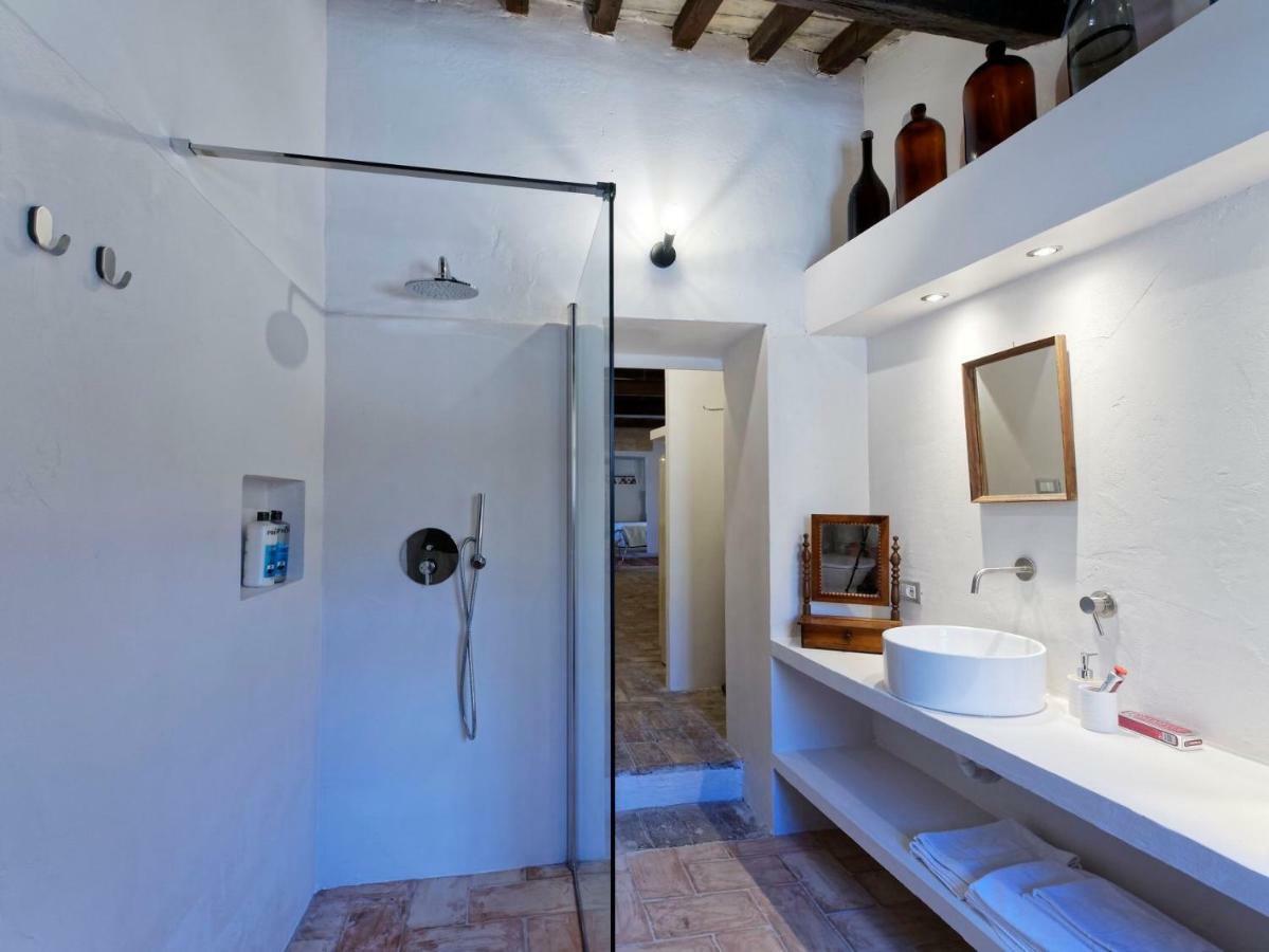 L'Arrocco - La Torre Col Mare Sul Tetto Apartment Tarquinia Luaran gambar